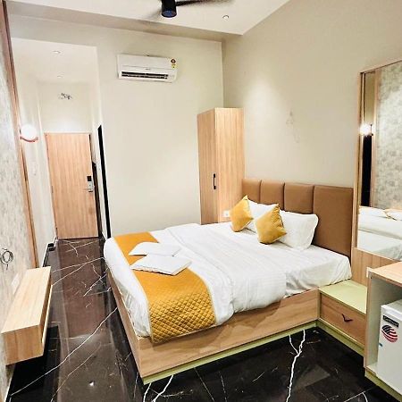 River An Sky Resort Wadhiware 외부 사진
